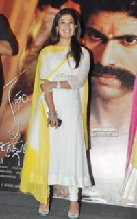 Nayanthara feet photo thumbnail
