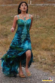 Nayanthara feet photo thumbnail