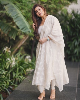 Nayanthara feet photo thumbnail