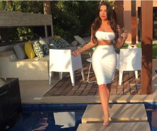 Nayer Regalado feet photo 6