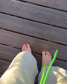Naz Perez feet photo 9