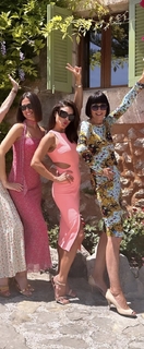 Nazan Eckes feet photo thumbnail