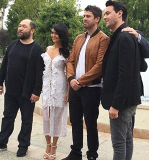Nazanin Boniadi feet photo thumbnail