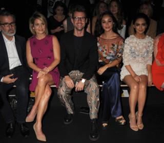 Nazanin Boniadi feet photo thumbnail