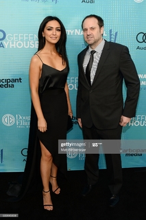 Nazanin Boniadi feet photo thumbnail
