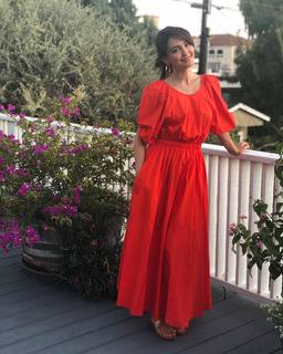 Nazanin Boniadi feet photo thumbnail