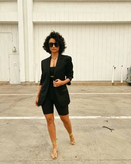 Nazanin Mandi feet photo 13