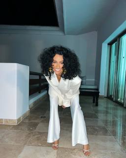 Nazanin Mandi feet photo 12