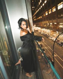 Nazanin Mandi feet photo 6