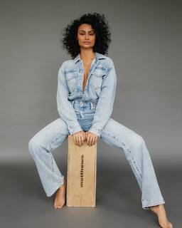 Nazanin Mandi feet photo 1