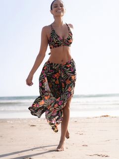 Nazanin Mandi feet photo 4