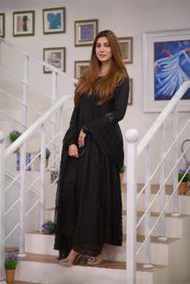 Nazish Jahangir feet photo thumbnail
