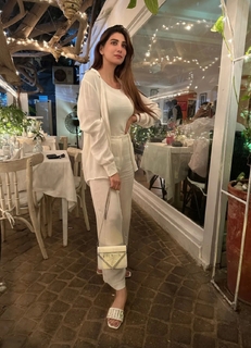 Nazish Jahangir feet photo thumbnail