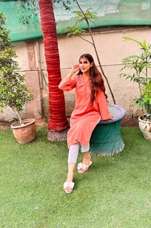 Nazish Jahangir feet photo thumbnail