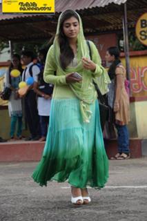 Nazriya Nazim feet photo thumbnail