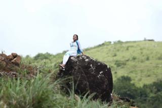 Nazriya Nazim feet photo thumbnail