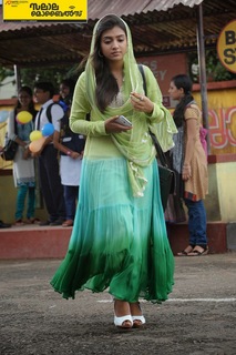 Nazriya Nazim feet photo thumbnail