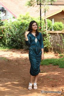 Nazriya Nazim feet photo thumbnail