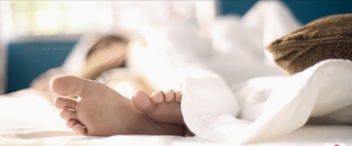 Nazriya Nazim feet photo thumbnail