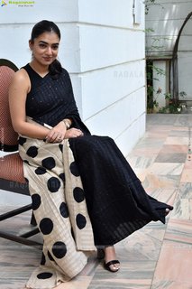 Nazriya Nazim feet photo thumbnail