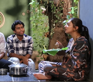 Nazriya Nazim feet photo thumbnail