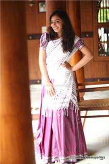 Nazriya Nazim feet photo thumbnail
