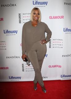 NeNe Leakes feet photo thumbnail