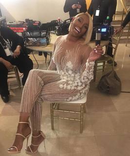 NeNe Leakes feet photo thumbnail