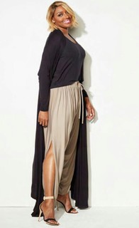 NeNe Leakes feet photo thumbnail