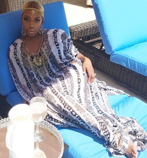 NeNe Leakes feet photo thumbnail