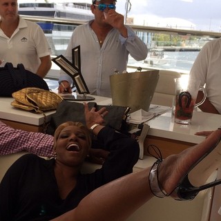 NeNe Leakes feet photo thumbnail