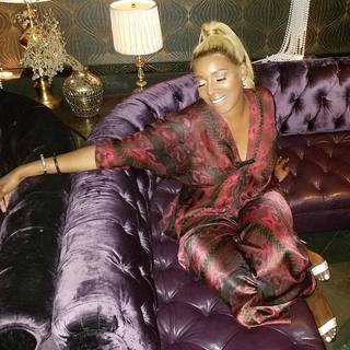 NeNe Leakes feet photo thumbnail