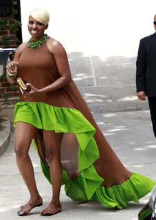 NeNe Leakes feet photo thumbnail