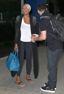 NeNe Leakes feet photo thumbnail