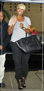 NeNe Leakes feet photo thumbnail