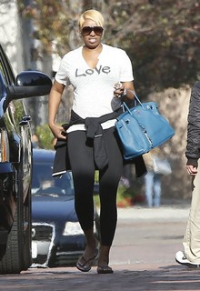 NeNe Leakes feet photo thumbnail