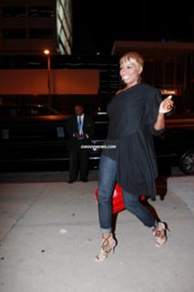 NeNe Leakes feet photo thumbnail
