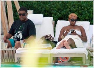 NeNe Leakes feet photo thumbnail