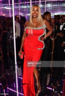 NeNe Leakes feet photo thumbnail