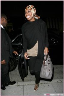 NeNe Leakes feet photo thumbnail