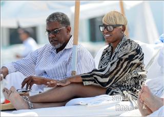 NeNe Leakes feet photo thumbnail