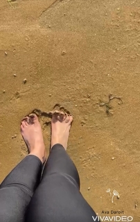 Neda Ghasemi feet photo 5