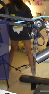 Neekolul feet photo thumbnail