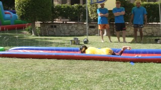 Neekolul feet photo thumbnail