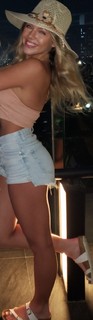 Neela Jolene feet photo 11