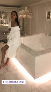 Neelam Gill feet photo 3