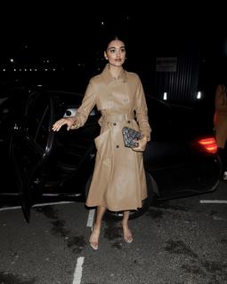 Neelam Gill feet photo 1