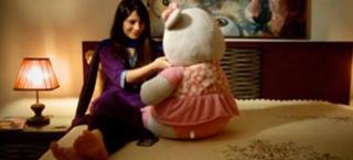 Neelam Muneer feet photo thumbnail