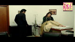 Neelam Muneer feet photo thumbnail