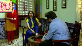 Neelam Muneer feet photo thumbnail